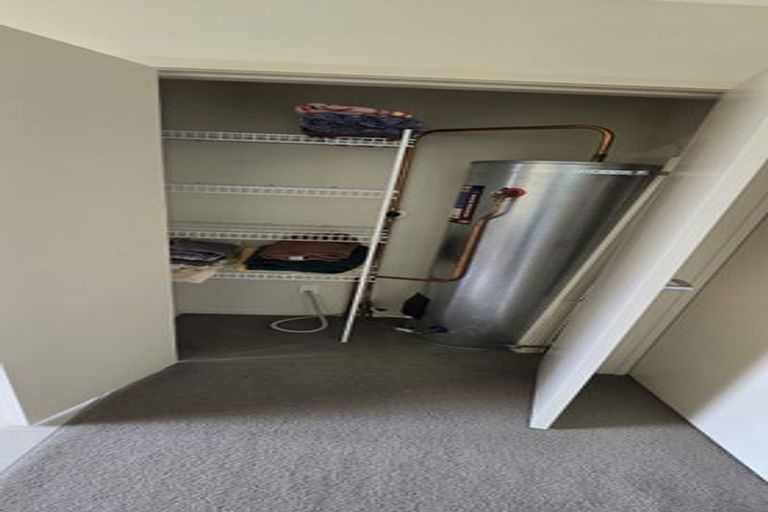 Photo of property in 28 Sirius Crescent, Rototuna North, Hamilton, 3210