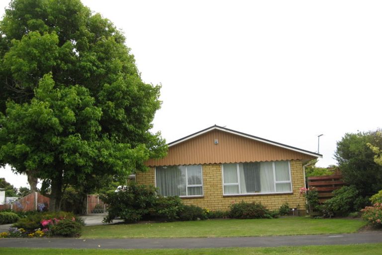 Photo of property in 69 Woolley Street, Avondale, Christchurch, 8061