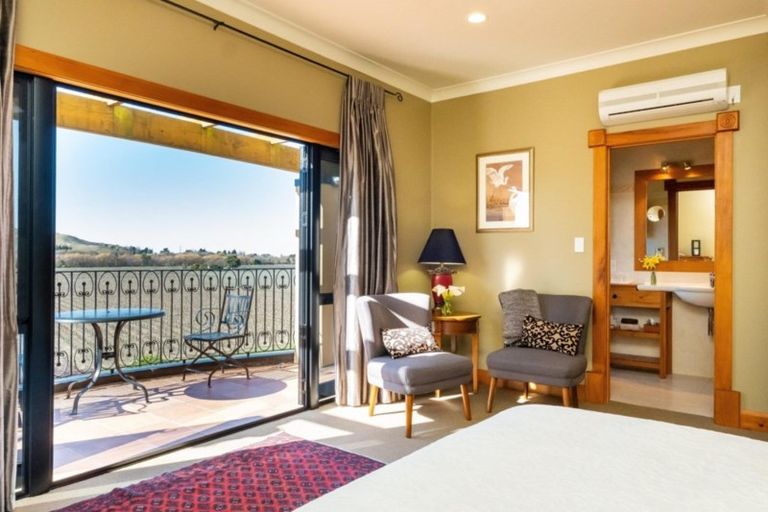 Photo of property in Beckenridge Lodge, 1 Breckenridge Lane, Puketapu, Napier, 4183