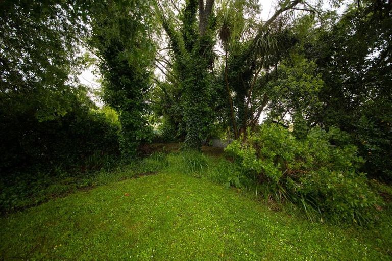 Photo of property in 37 Station Road, Marton, 4710