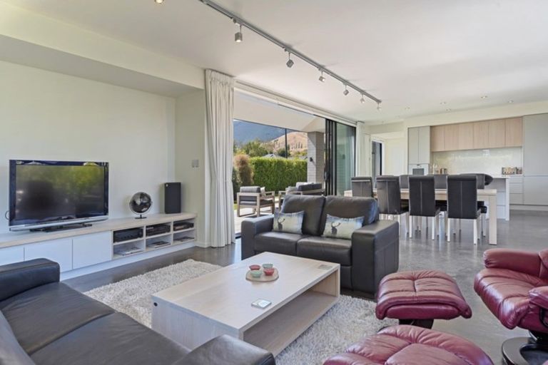 Photo of property in 31 Hill Street North, Richmond, 7020