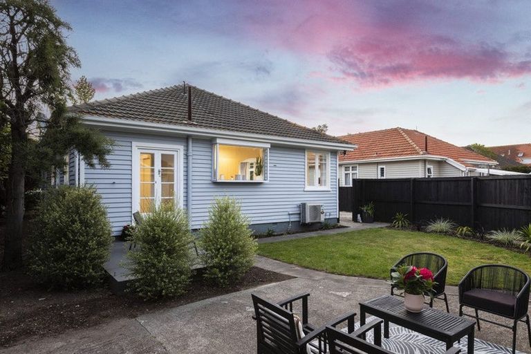 Photo of property in 9a Meadow Street, Papanui, Christchurch, 8052