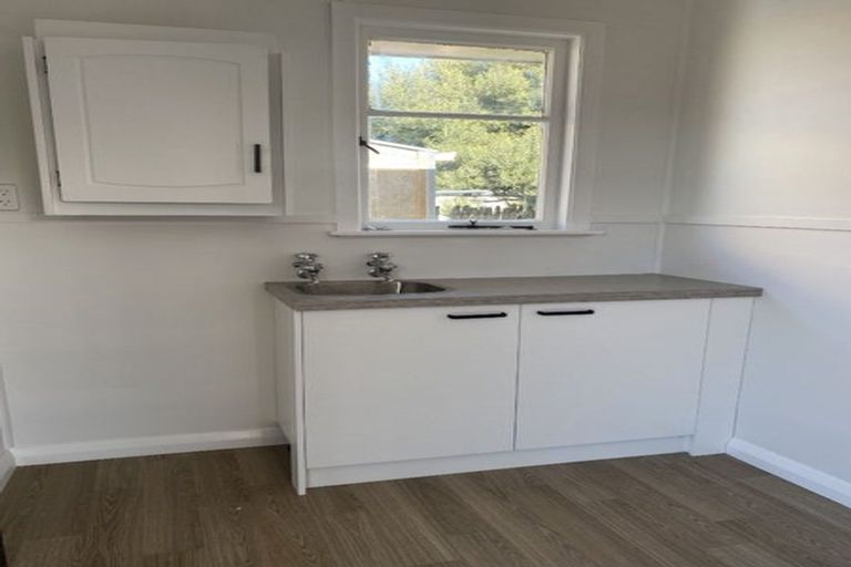 Photo of property in 98 King Street, Taradale, Napier, 4112