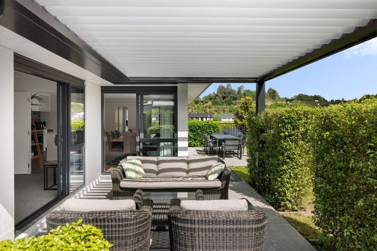 Photo of property in 84 Pakanga Grove, Pyes Pa, Tauranga, 3112