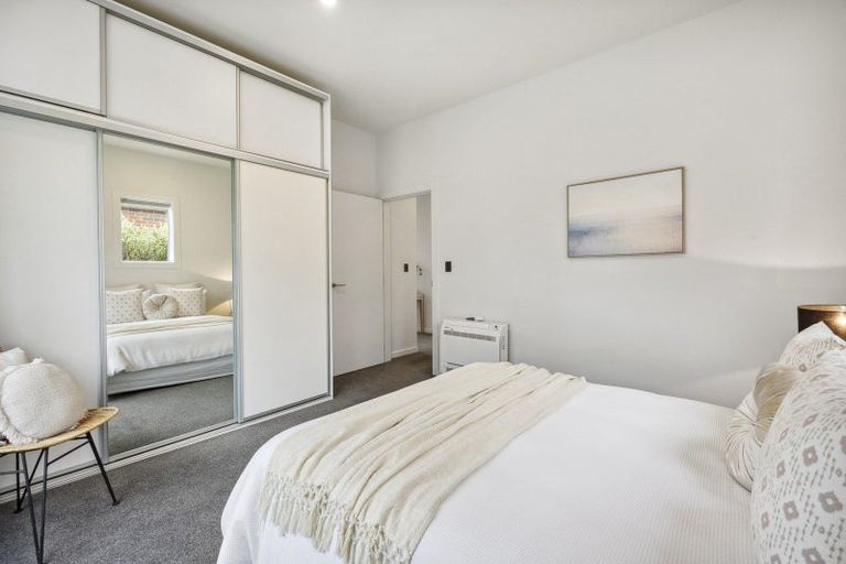 Photo of property in 156 Victoria Road, Saint Clair, Dunedin, 9012