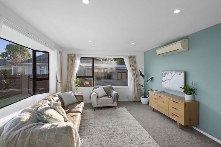 Photo of property in 12 Briggs Road, Mairehau, Christchurch, 8052