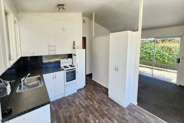 Photo of property in 38 Woodleigh Street, Frankleigh Park, New Plymouth, 4310