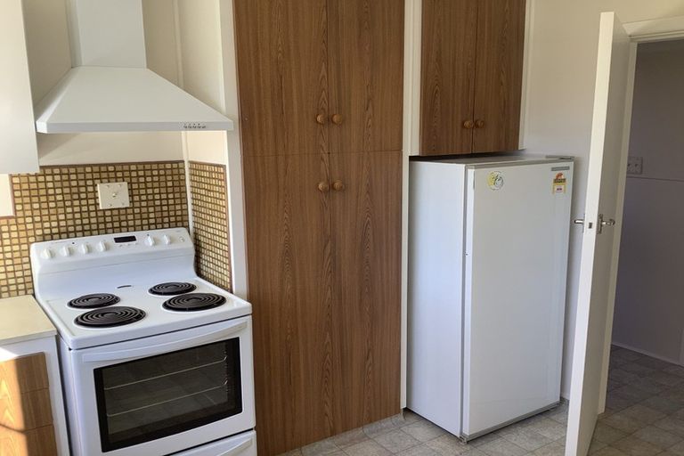 Photo of property in 287 Memorial Avenue, Burnside, Christchurch, 8053