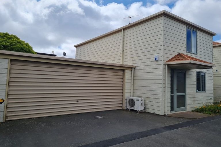 Photo of property in 2/15 Walpole Street, Waltham, Christchurch, 8023
