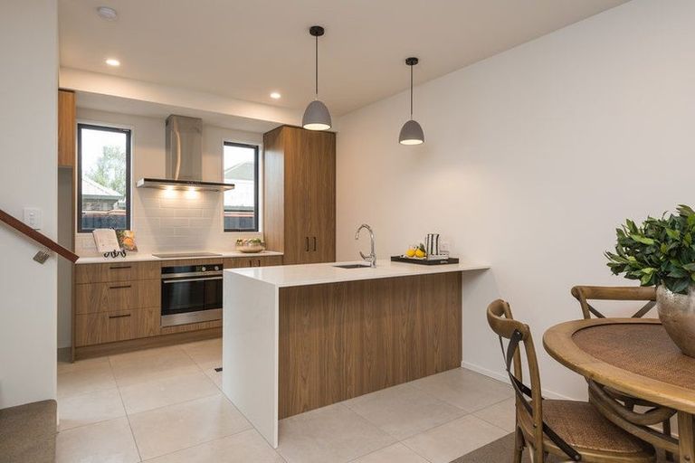 Photo of property in 2/555 Manchester Street, St Albans, Christchurch, 8014