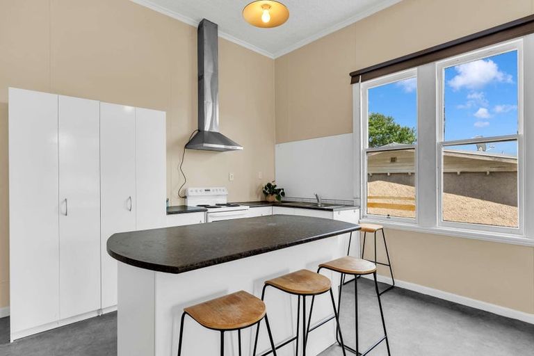 Photo of property in 83 Alma Road, Gonville, Whanganui, 4501