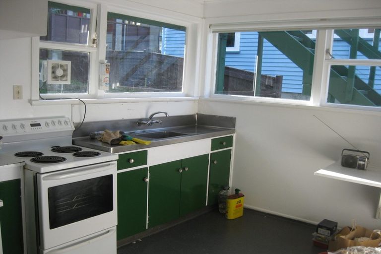 Photo of property in 37 Revans Street, Miramar, Wellington, 6022