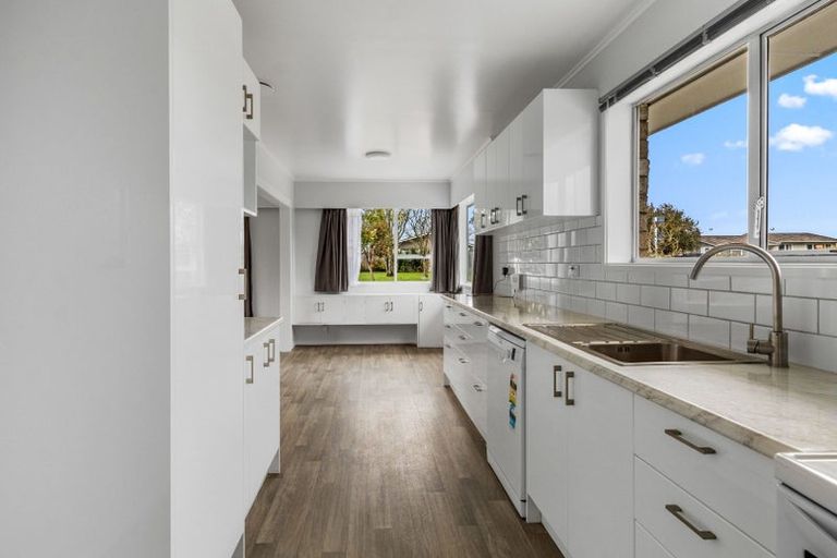 Photo of property in 4 Durham Street, Nawton, Hamilton, 3200