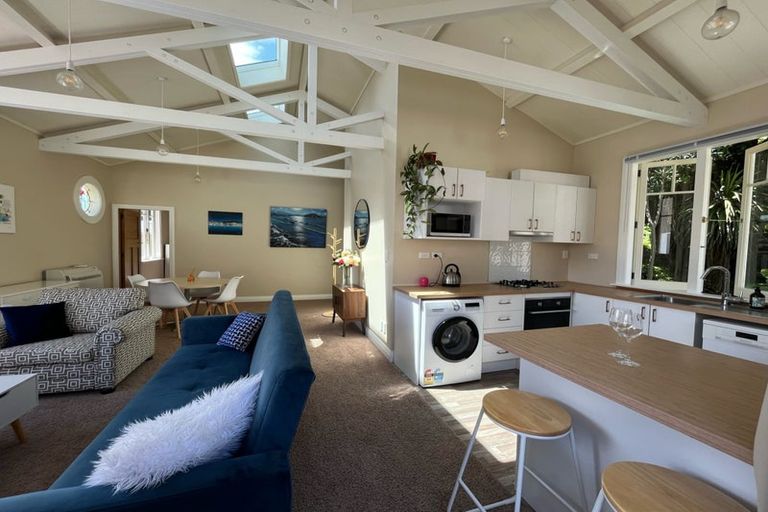 Photo of property in 13 Grass Street, Oriental Bay, Wellington, 6011