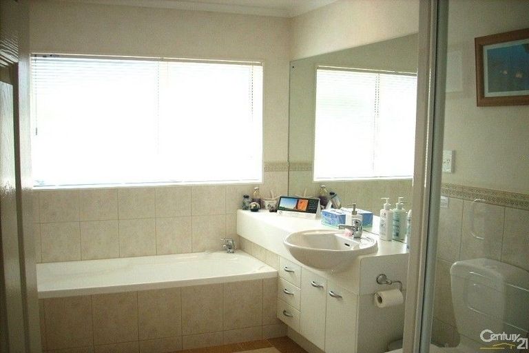 Photo of property in 369 Chapel Road, East Tamaki, Auckland, 2016