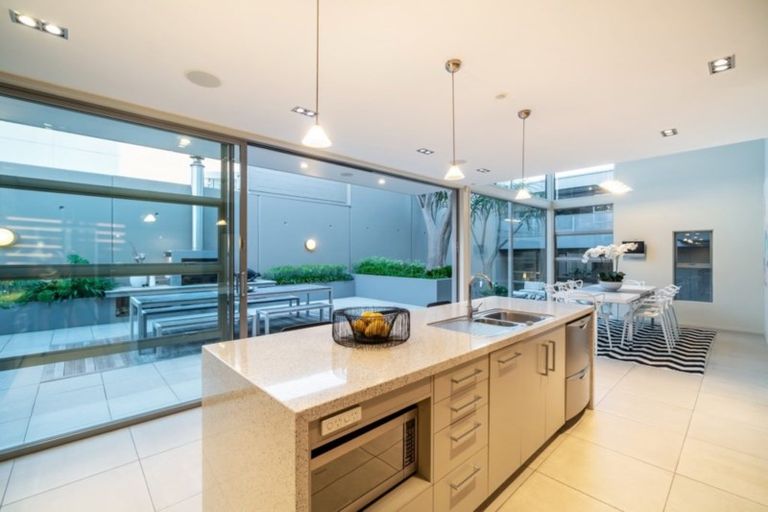 Photo of property in 14 Crummer Road, Grey Lynn, Auckland, 1021