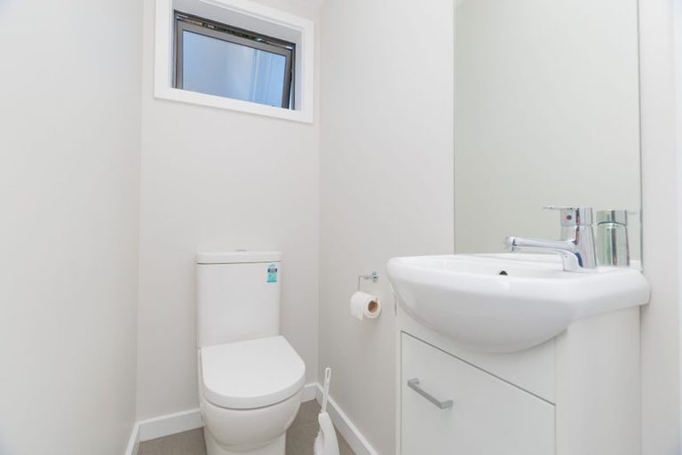 Photo of property in 2/60 Broderick Road, Johnsonville, Wellington, 6037