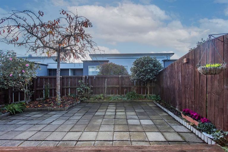 Photo of property in 7/31 Grantley Street, New Brighton, Christchurch, 8083