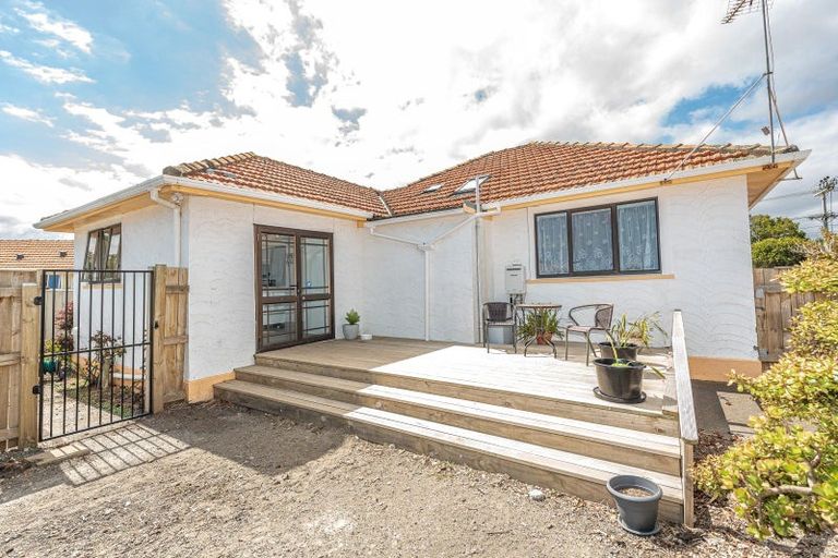 Photo of property in 87 Carlton Avenue, Tawhero, Whanganui, 4501