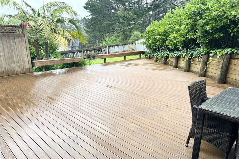 Photo of property in 68 Harrowglen Drive, Northcross, Auckland, 0630