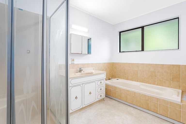 Photo of property in 46 Peterhouse Street, Tawa, Wellington, 5028