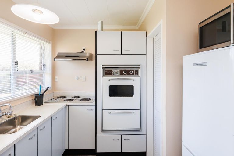 Photo of property in 83 Long Melford Road, Awapuni, Palmerston North, 4412