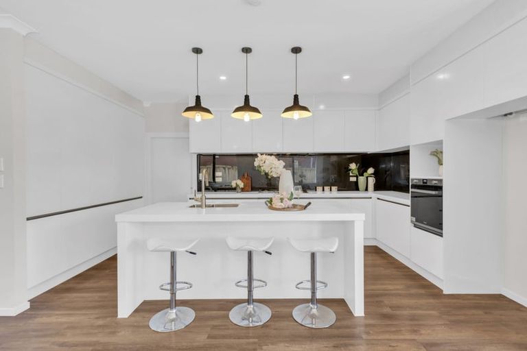 Photo of property in 11 Hangahai Road, Flat Bush, Auckland, 2019