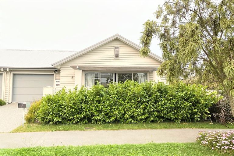 Photo of property in 3 Fyfe Road, Wigram, Christchurch, 8042