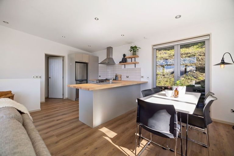 Photo of property in 36b Avalon Crescent, Fernhill, Queenstown, 9300