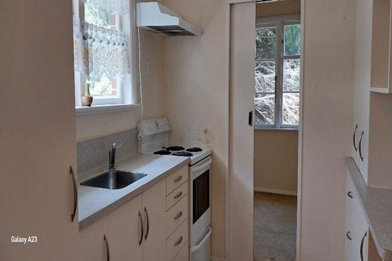 Photo of property in 30 Harris Street, Naenae, Lower Hutt, 5011