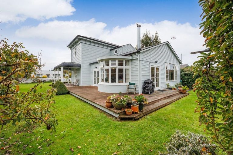 Photo of property in 21 Signal Street, Marton, 4710