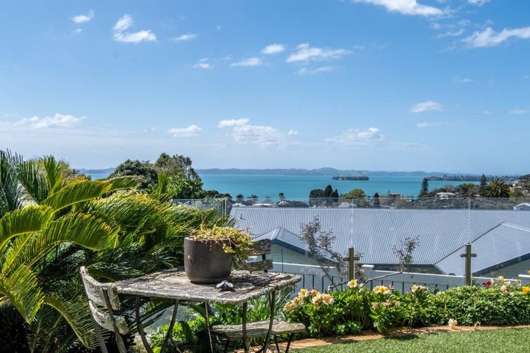 Photo of property in 44a Cook Street, Howick, Auckland, 2014