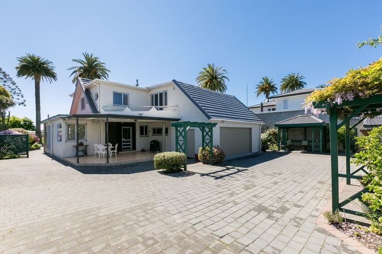 Photo of property in 33 Mcdonald Street, Napier South, Napier, 4110
