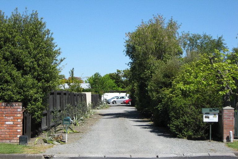 Photo of property in 203 West Belt, Rangiora, 7400