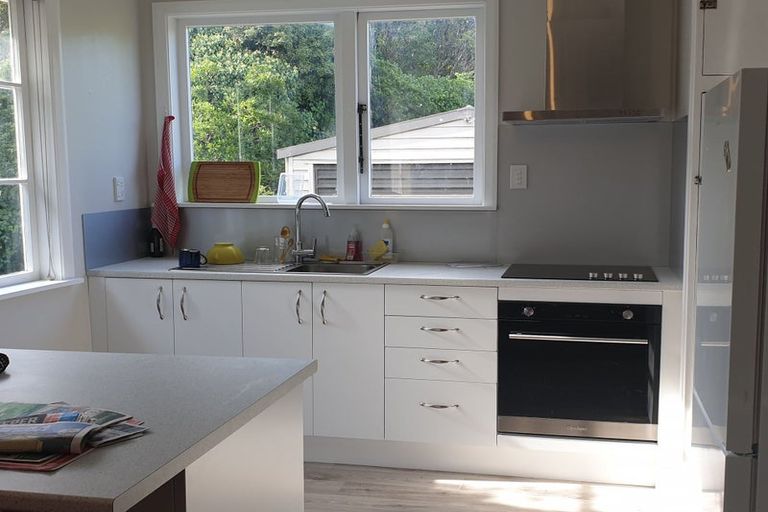 Photo of property in 29 Mungavin Avenue, Ranui, Porirua, 5024