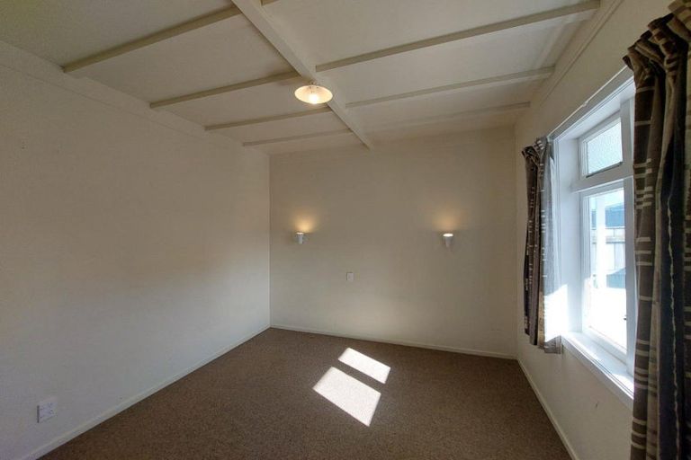 Photo of property in 44a Collins Street, Hawera, 4610