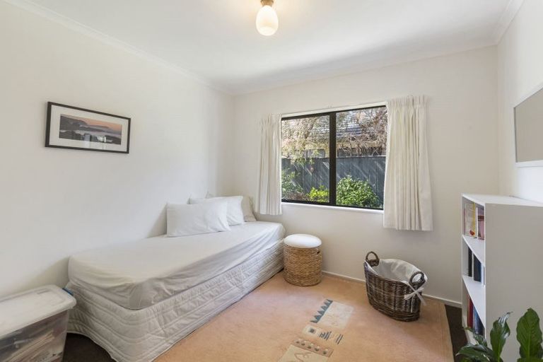 Photo of property in 2 Ashleigh Way, Waikanae Beach, Waikanae, 5036