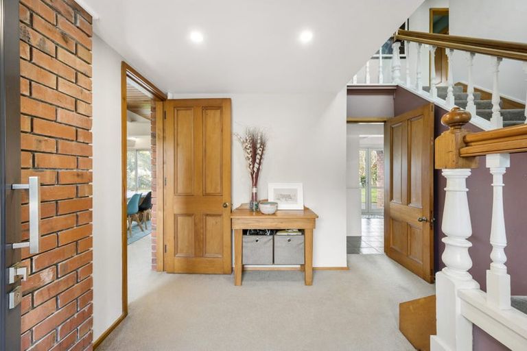 Photo of property in 14 Halswater Drive, Churton Park, Wellington, 6037