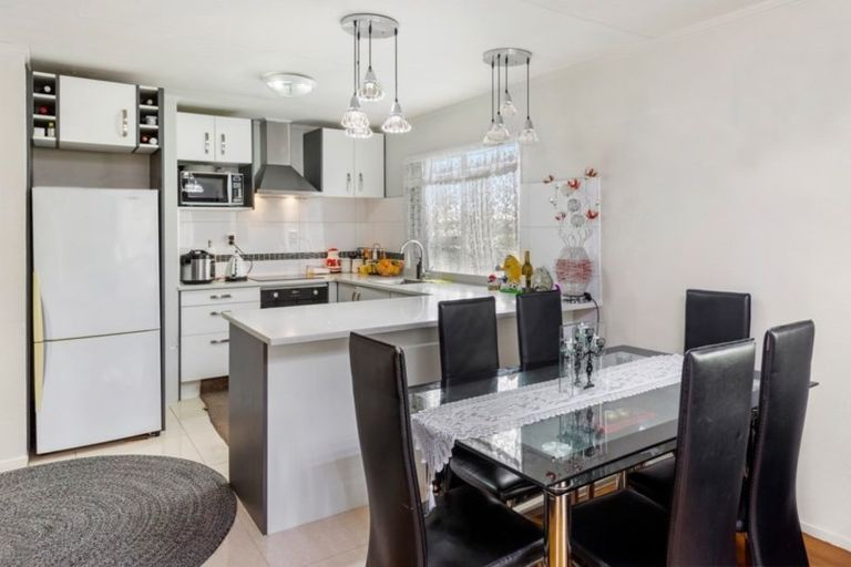 Photo of property in 120 Boundary Road, Clover Park, Auckland, 2019