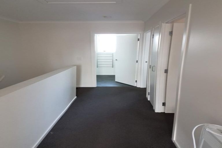 Photo of property in 37 Chiefs Court, Hamilton East, Hamilton, 3216