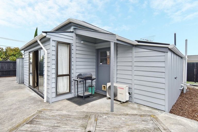 Photo of property in 21 Wrights Road, Addington, Christchurch, 8024