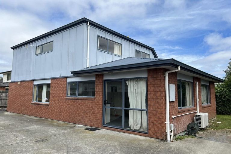 Photo of property in 11/11a Euston Street, Riccarton, Christchurch, 8041