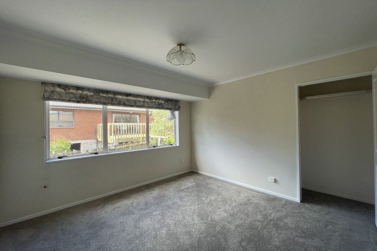 Photo of property in 16 Amherst Place, Albany, Auckland, 0632