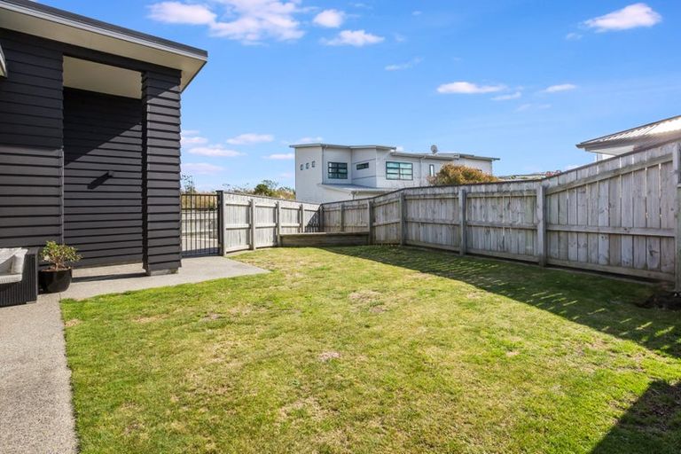 Photo of property in 12 Mo Street, Camborne, Porirua, 5026