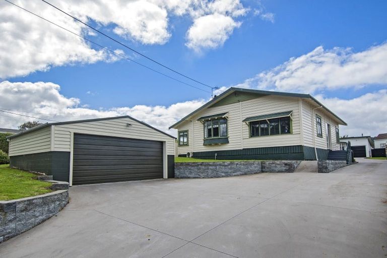 Photo of property in 11 Kent Road, Regent, Whangarei, 0112