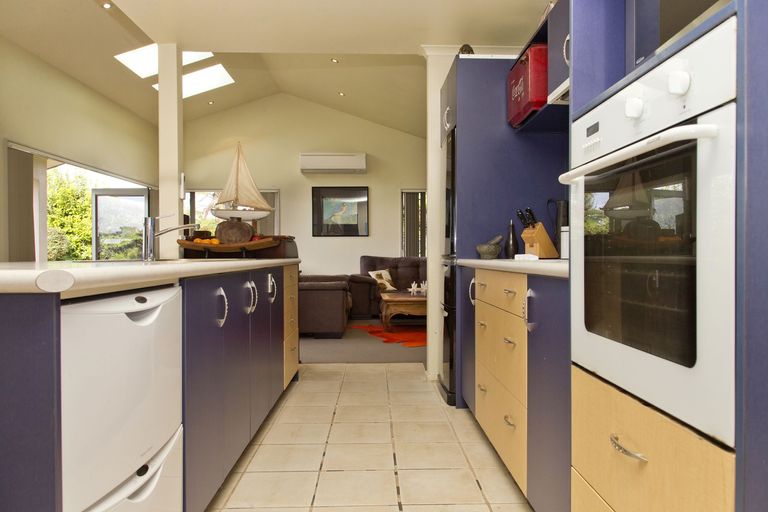 Photo of property in 6/92 Wakeman Road, Acacia Bay, Taupo, 3330