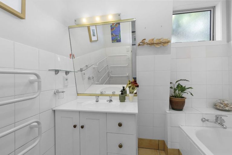 Photo of property in 140 Hill Road, Belmont, Lower Hutt, 5010