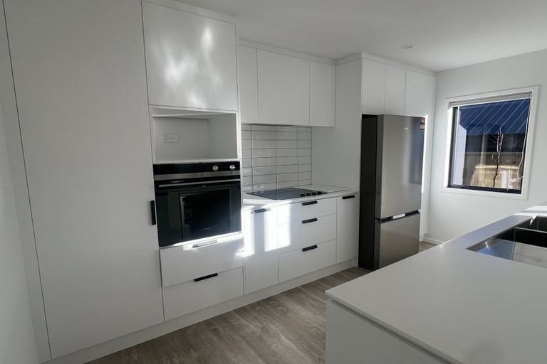 Photo of property in 12 Corriedale Road, Jacks Point, 9371