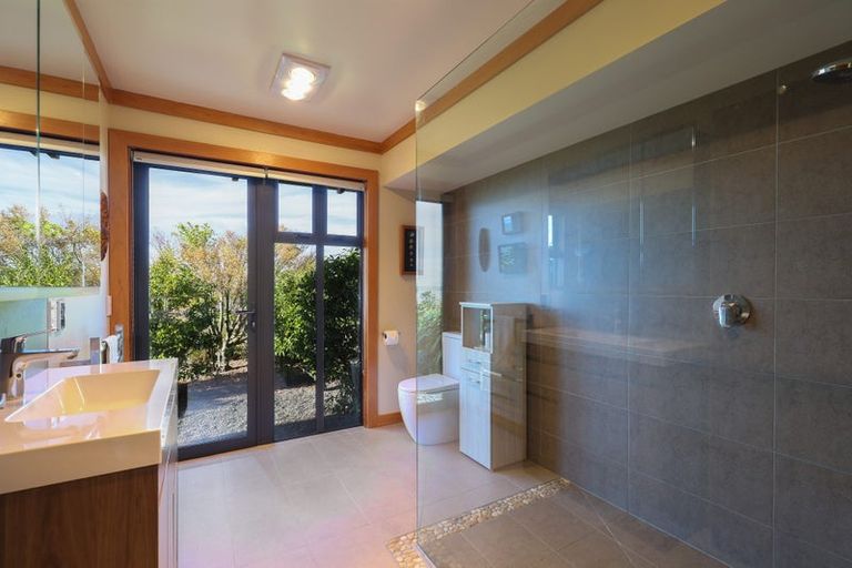 Photo of property in 60 Brabant Drive, Ruby Bay, Mapua, 7005