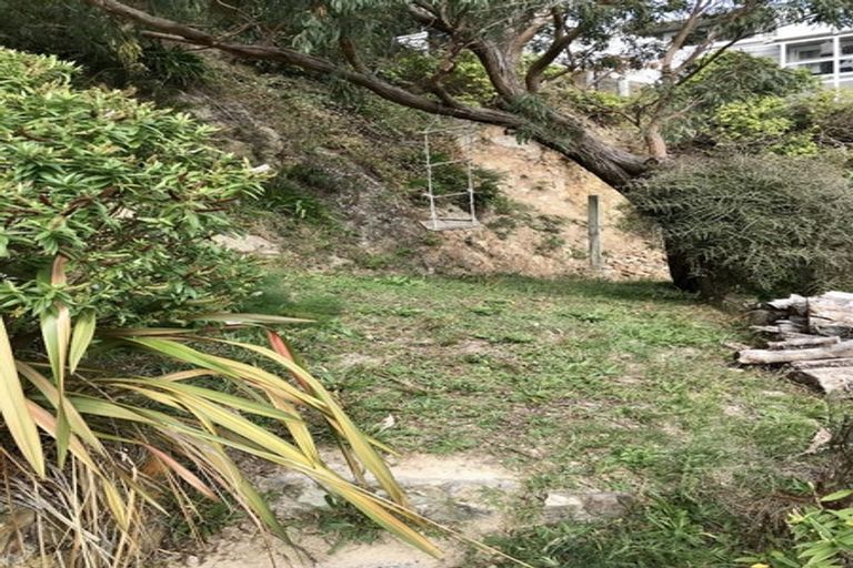 Photo of property in 82 Tannadyce Street, Strathmore Park, Wellington, 6022